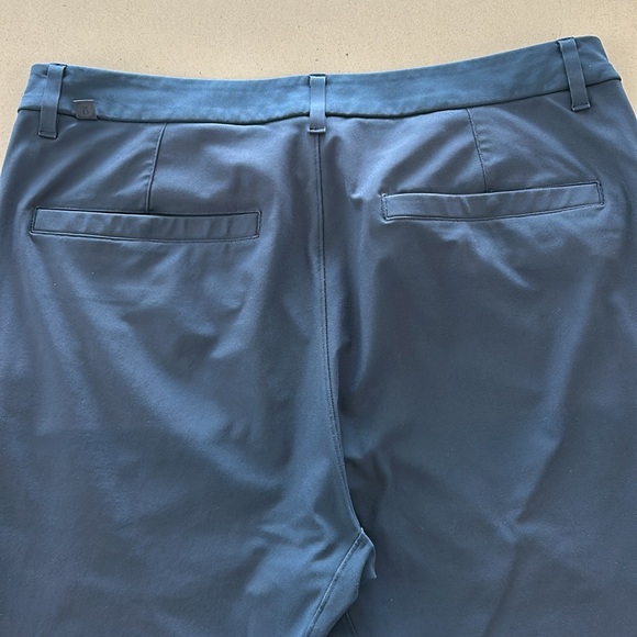 Lululemon Commission Slim-Fit Pant in True Navy | Size 34 - Picture 10 of 12